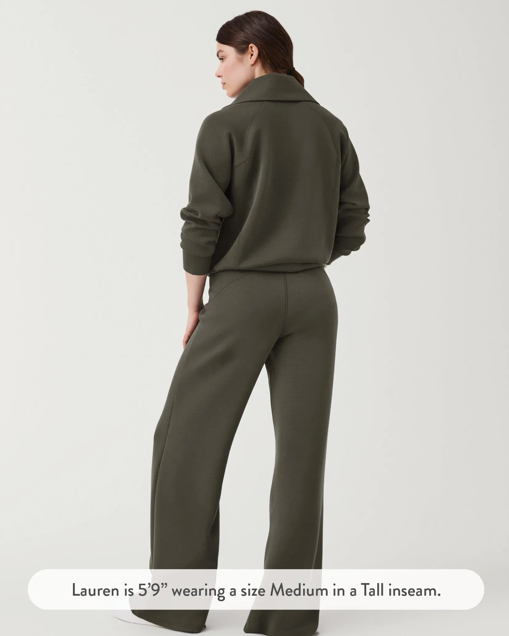 AirEssentials Wide Leg Pant