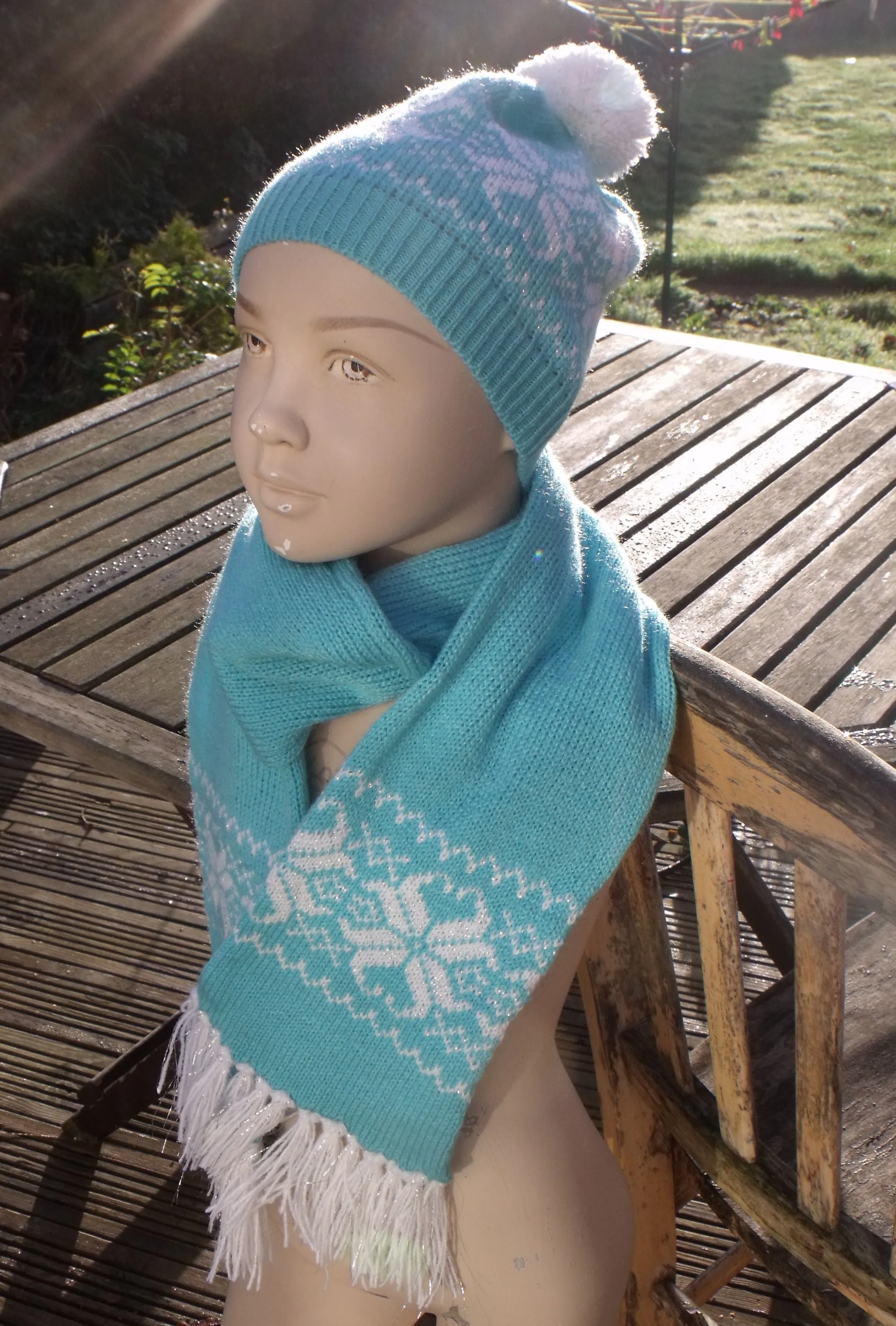 Child's hat and scarf set, snowflakes and frost design.