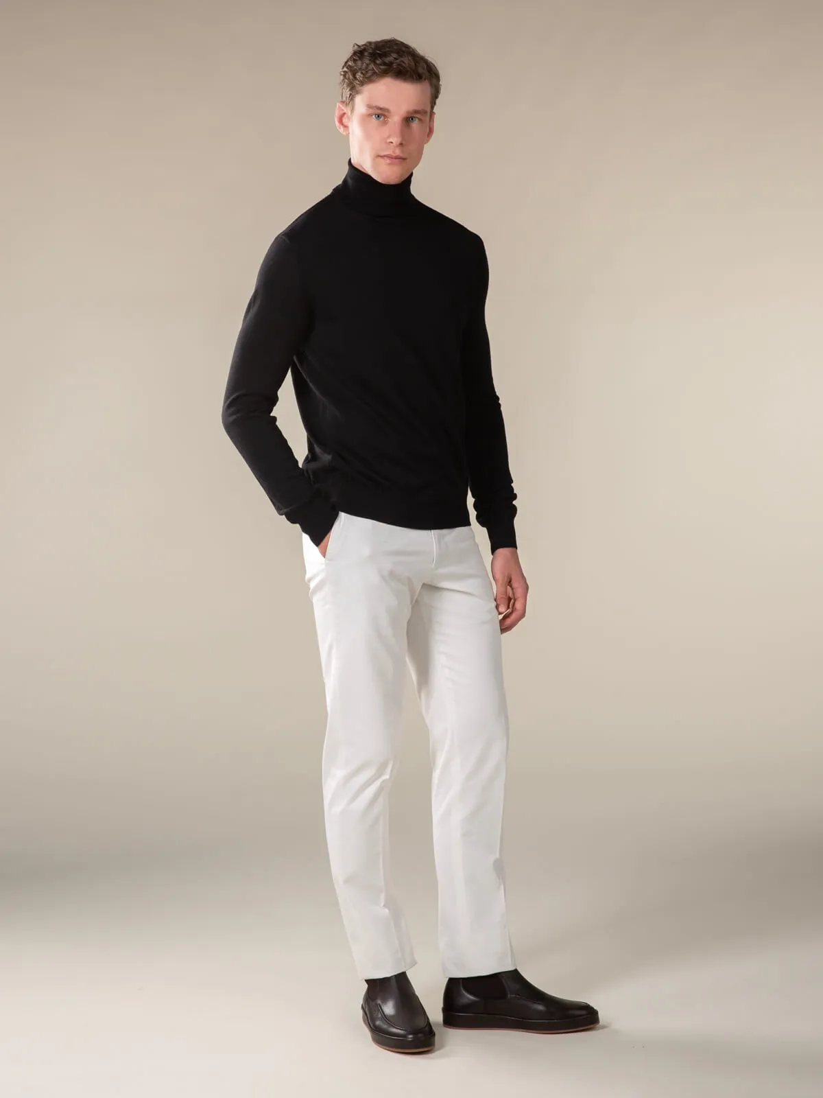 Extrafine Merino Rollneck Black