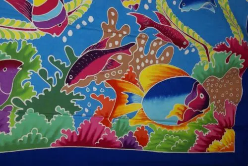 HIGH QUALITY HAND PAINTED FABRIC SARONG WITH FRINGES, MULTICOLOR, SIGNED BY THE ARTIST: SEASCAPE, BRIGHT VIBRANT OCEAN WITH FISH AND PLANT LIFE 70" x 48" (24B)