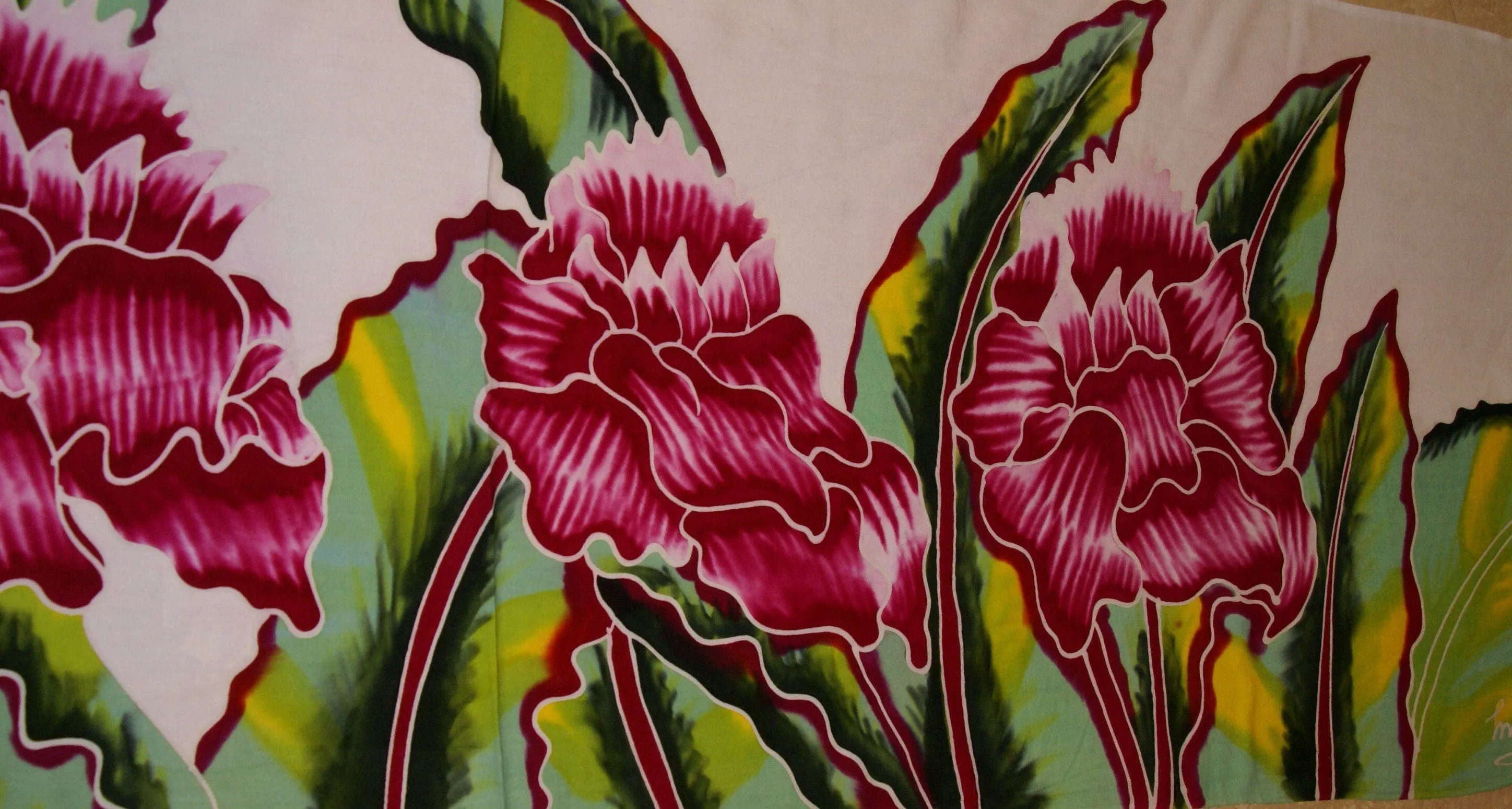 HIGH QUALITY HAND PAINTED TEXTILE FABRIC HALF SARONG OR BEACH SKIRT SIGNED BY THE ARTIST: DETAILED MOTIFS OF BLOOMING DOUBLE HIBISCUS, RICH COLORS 74" x 23" (no SC9)