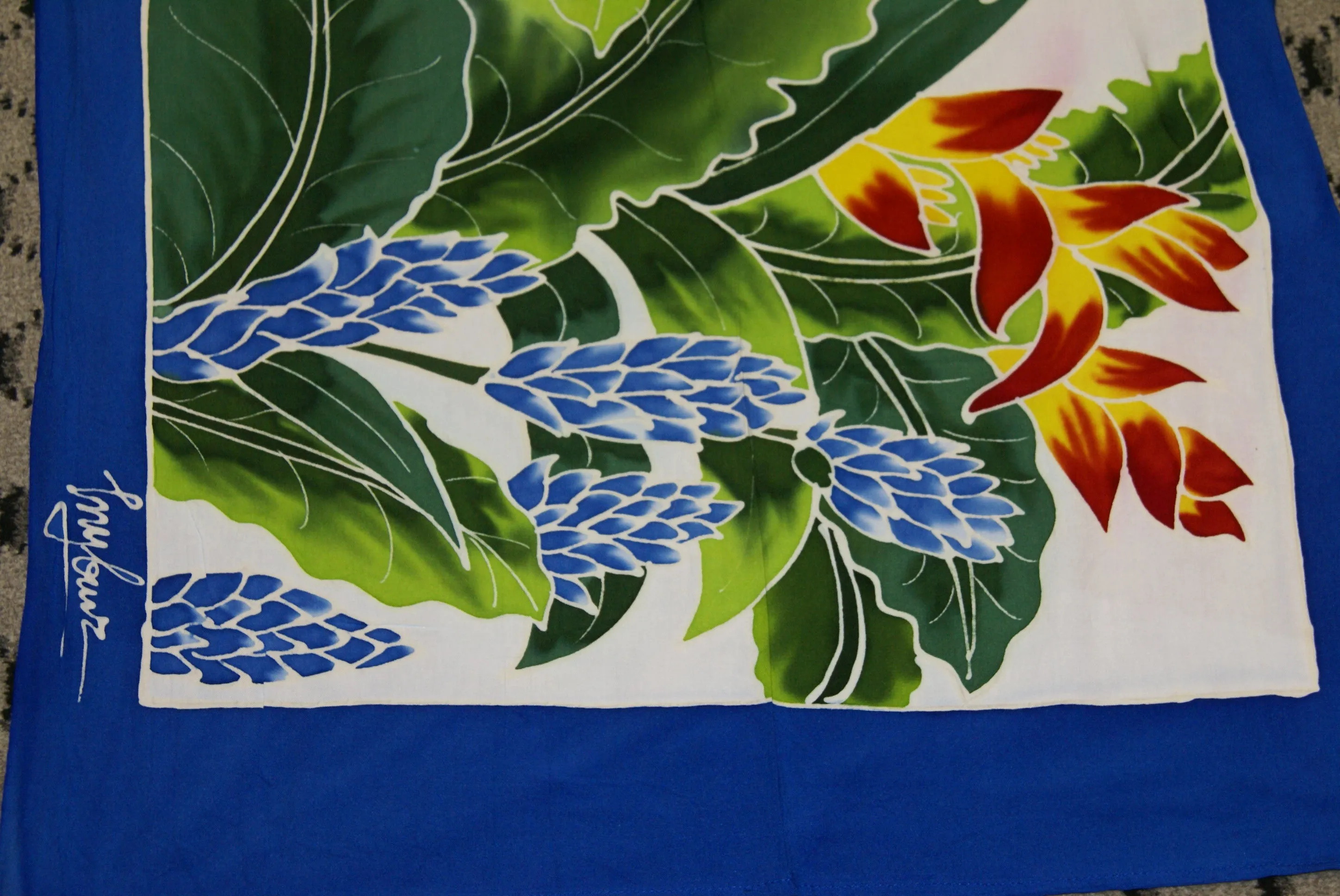 HIGH QUALITY HAND PAINTED TEXTILE FABRIC HALF SARONG OR BEACH SKIRT SIGNED BY THE ARTIST: DETAILED MOTIFS OF BLOOMING GINGER, BIRD OF PARADISE, TROPICAL PLANTS, RICH COLORS 74" x 23" (no SC10)