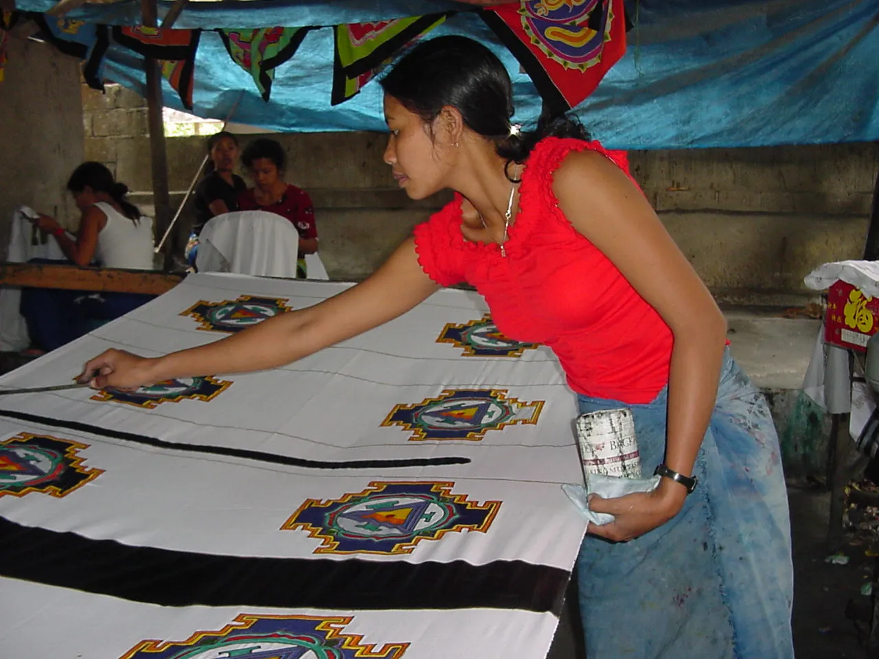 HIGH QUALITY HAND PAINTED TEXTILE FABRIC HALF SARONG OR BEACH SKIRT, SUMMER TABLE RUNNER, SIGNED BY THE ARTIST: DETAILED MOTIFS OF BLOOMING HIBISCUS & BUTTERFLIES ON BLUE SKY, RICH COLORS 74" x 23" (no SC13)