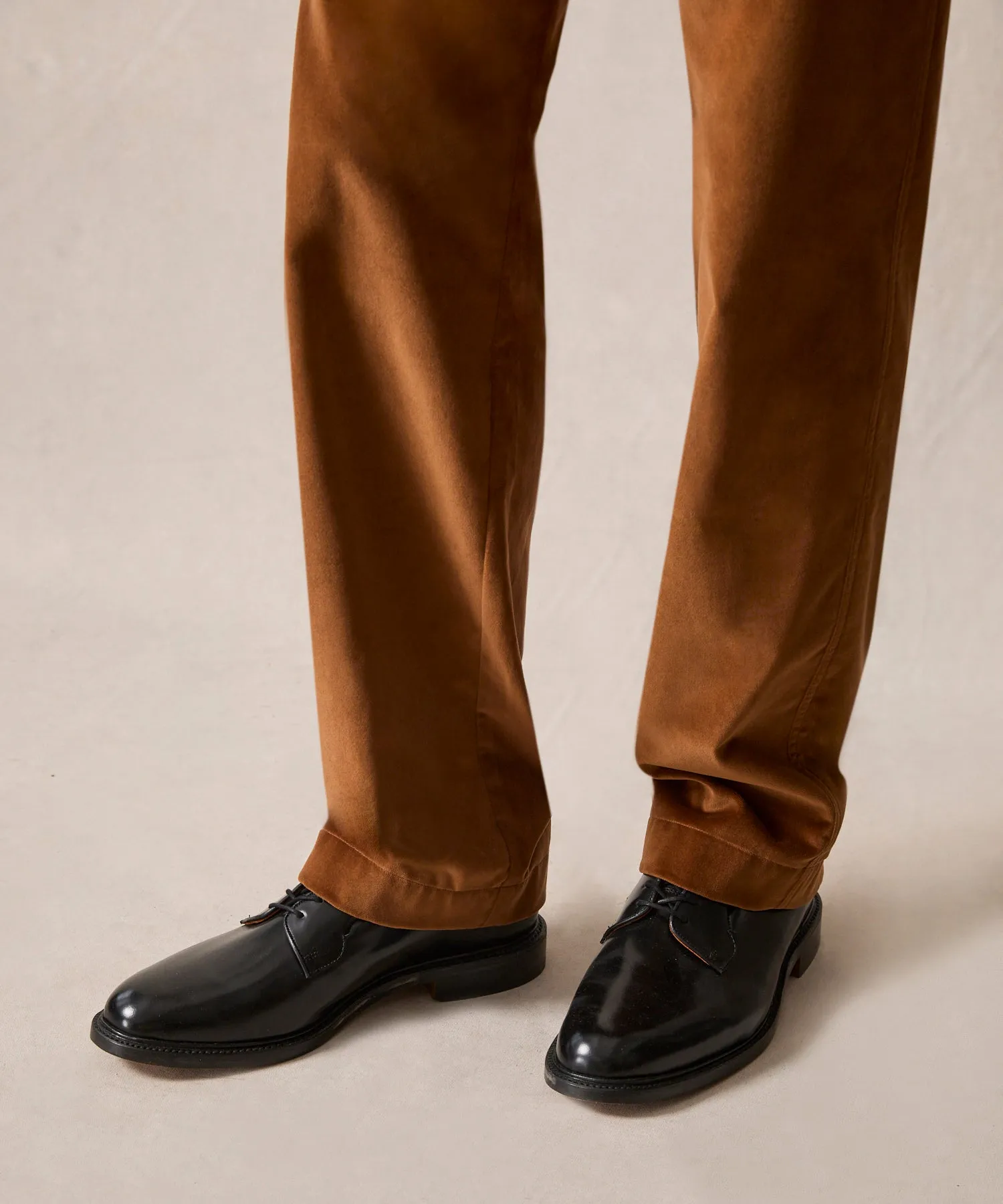 Italian Relaxed Velvet Trouser in Caramel