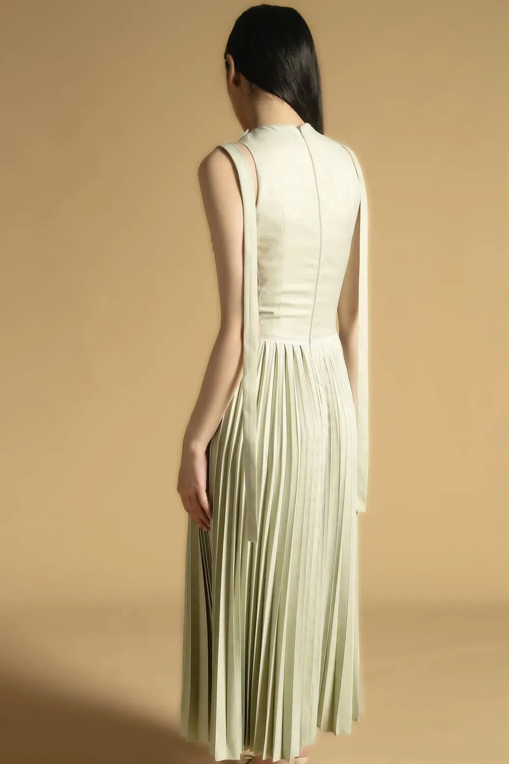 Noah Pleated Extended Flap Polyester Midi Dress