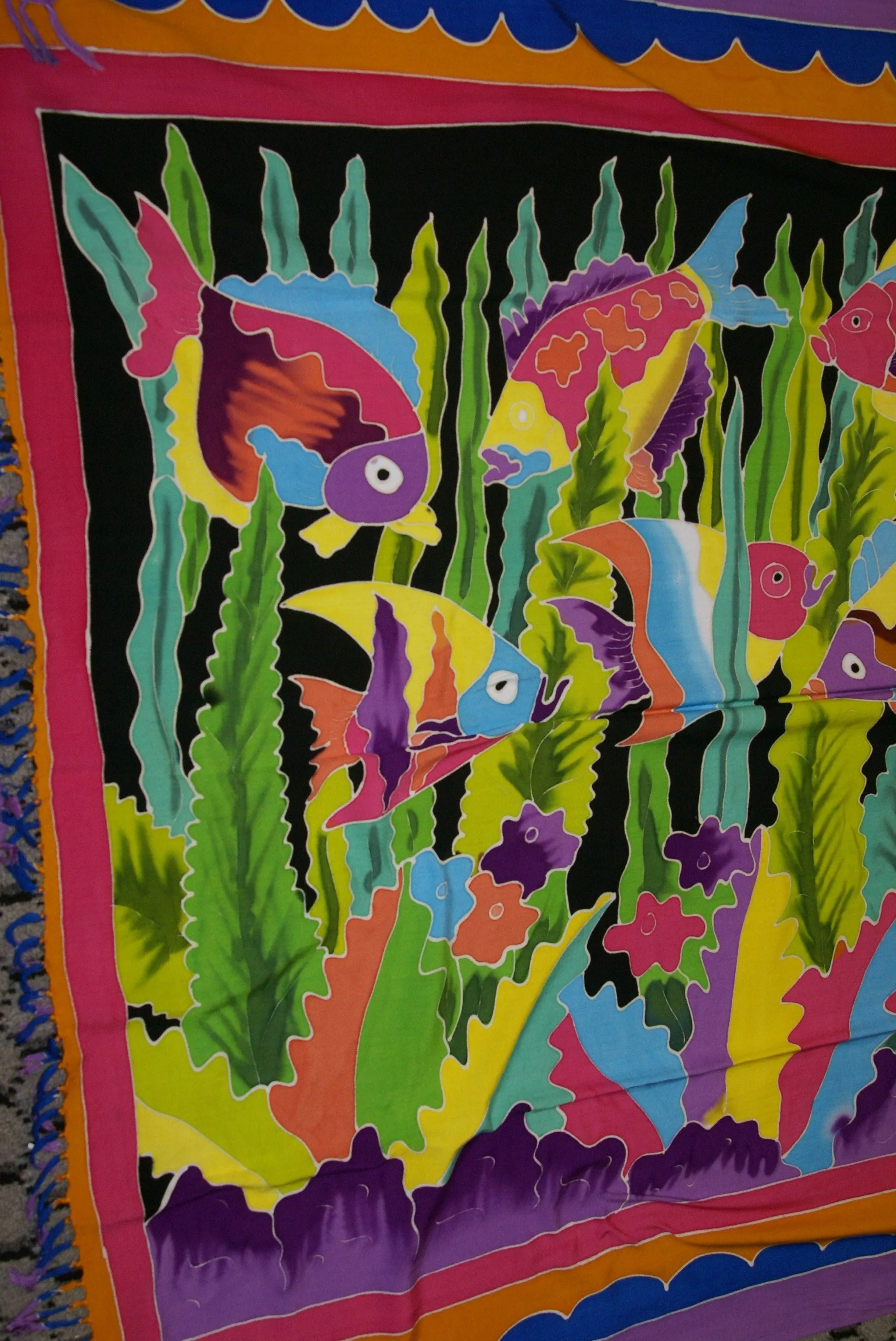 UNIQUE HIGH QUALITY HAND PAINTED TEXTILE FABRIC SARONG, SIGNED BY THE ARTIST. VIBRANT COLORS & VERY DETAILED MOTIFS OF FISH & AQUATIC PLANTS, 70” x 48” (no 25G)